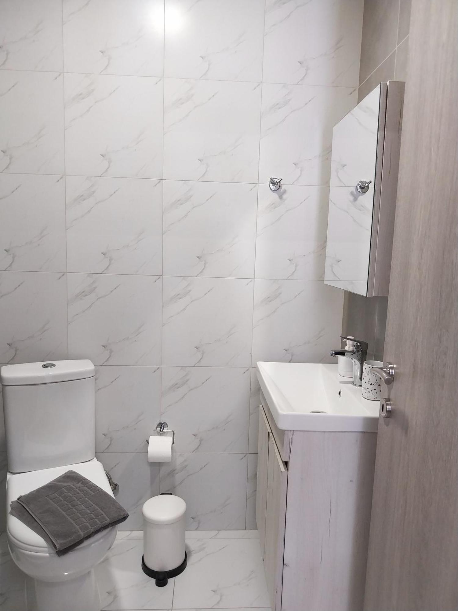 Studios Aigialos Peraía Pokoj fotografie